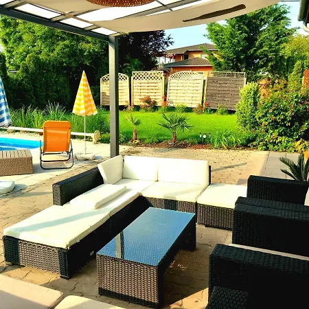 Poolgarden *