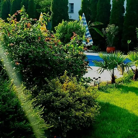 Poolgarden Apartman